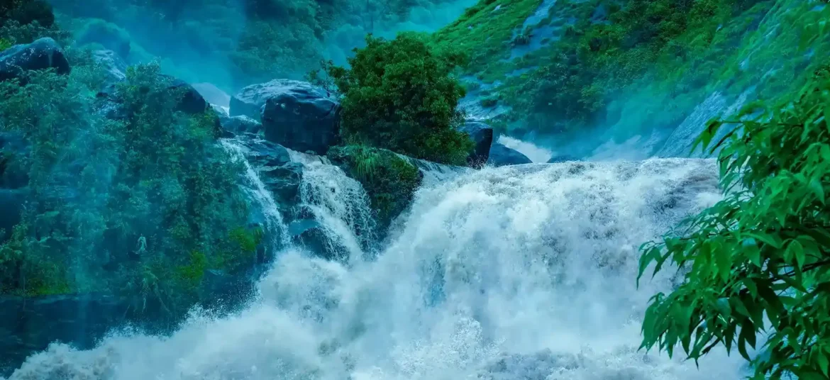 Attukad Waterfalls, Munnar