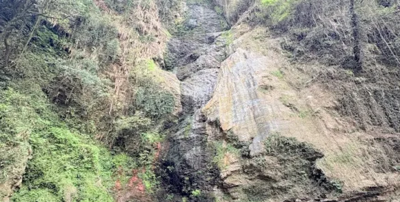 Jogini Falls, Manali
