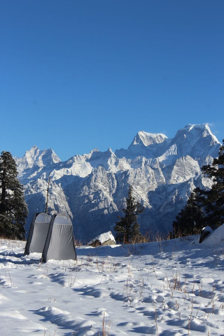 Kuari Pass with Pangarchulla Peak Trek
